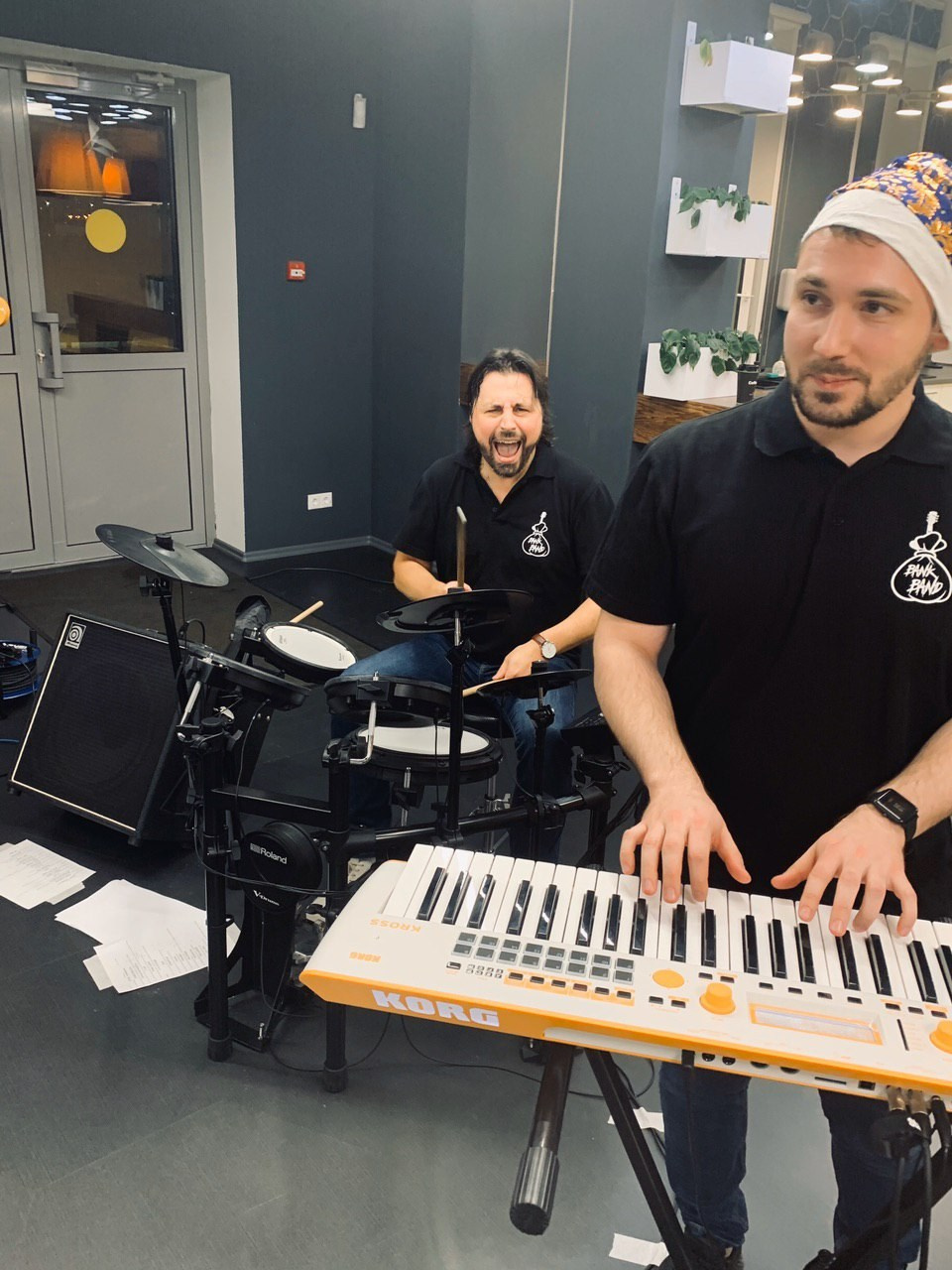 Тверь 24.12.2019. Московская кавер-группа BankBand