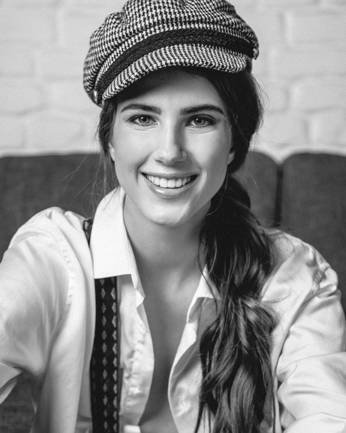 Фотосессия в нижнем белье на циклораме. Контент фотограф в Москве и области Елена Кулакова