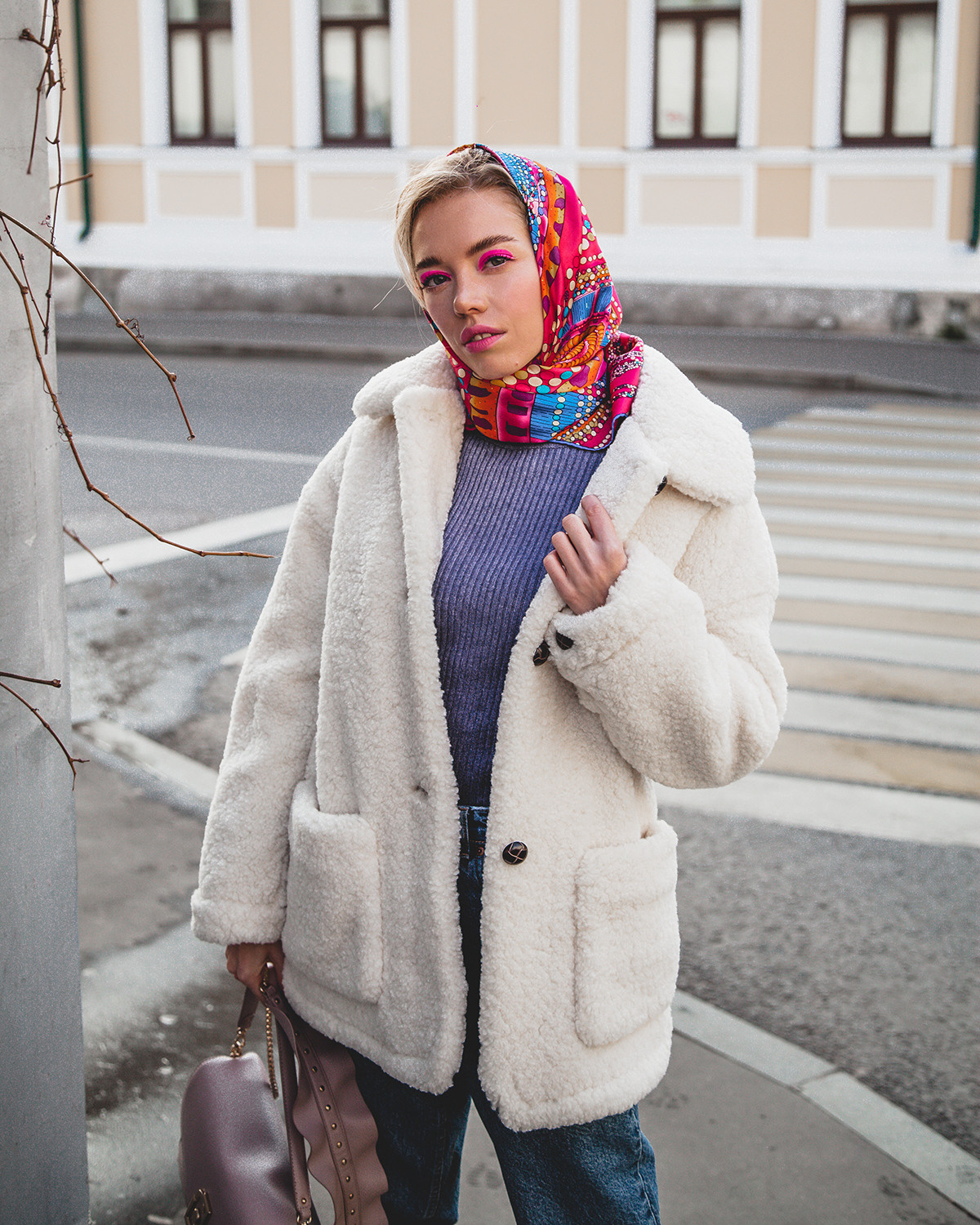 Уличная съемка для соц.сетей. Контент фотограф в Москве и области Елена Кулакова