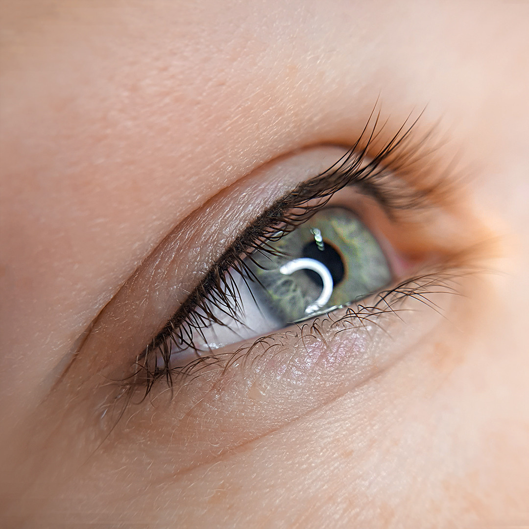 Саша. Студия перманентного макияжа, косметологии и массажа SYMMETRY в Москве, м. Киевская