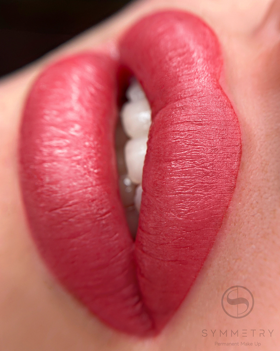 Олеся. Студия перманентного макияжа, косметологии и массажа SYMMETRY в Москве, м. Киевская