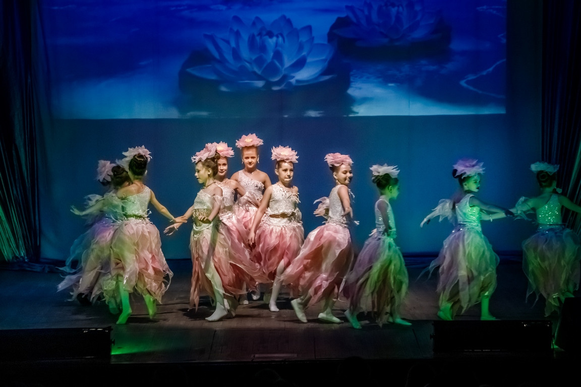 ЛОТОС в ДК ПОБЕДА. Фотограф для хороших людей в Юрге, Томске, Кемерово, Республике Алтай