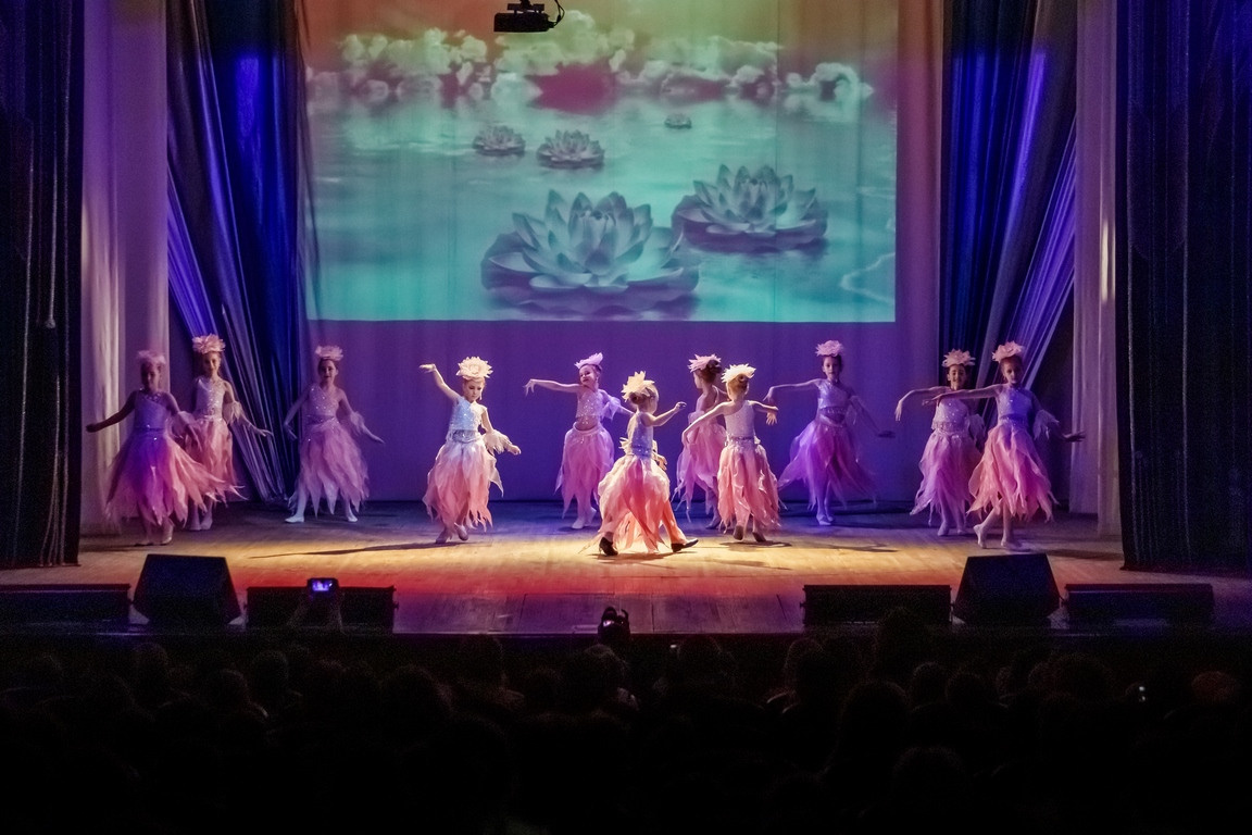 ЛОТОС в ДК ПОБЕДА. Фотограф для хороших людей в Юрге, Томске, Кемерово, Республике Алтай