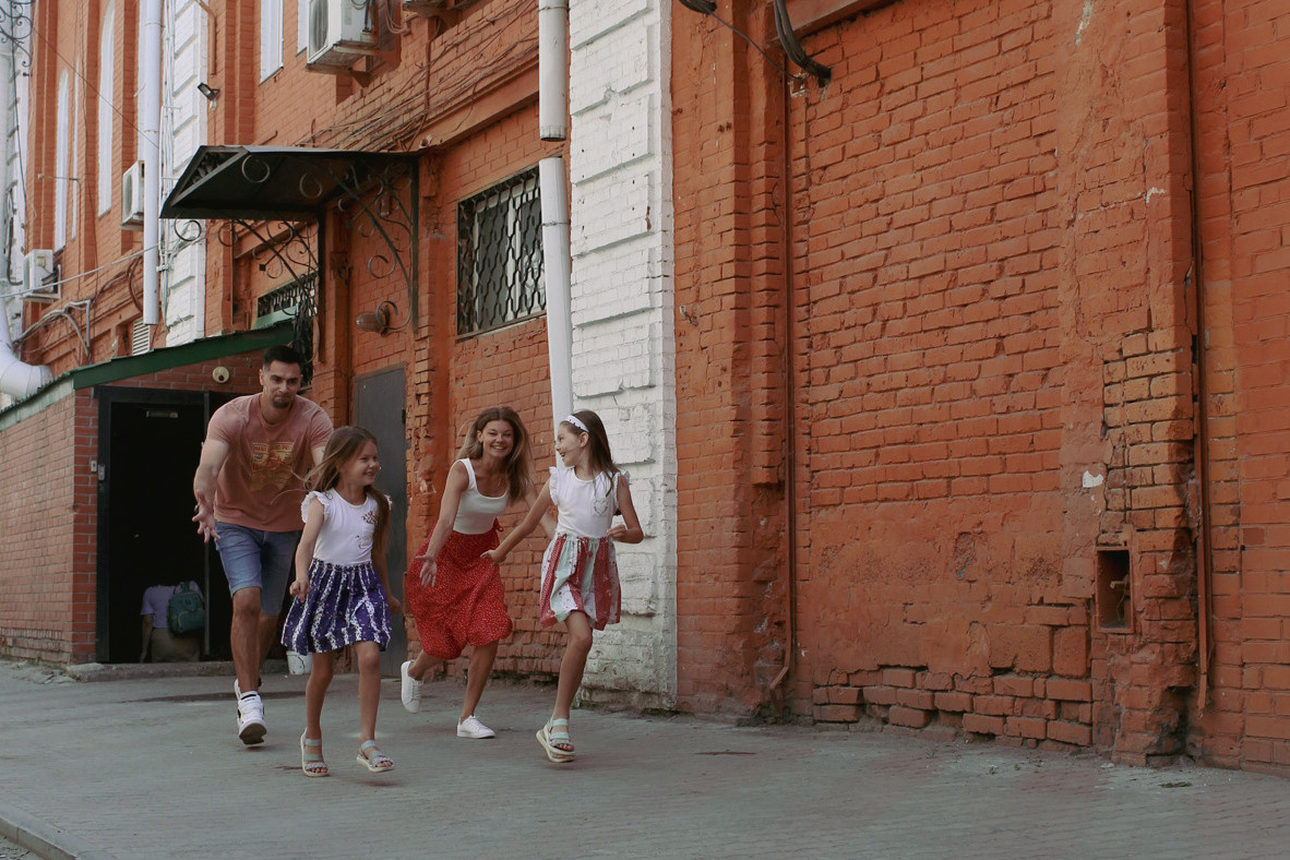 Вместе по городу / В отличном настроении. Фотограф Омск Ольга Гинжул