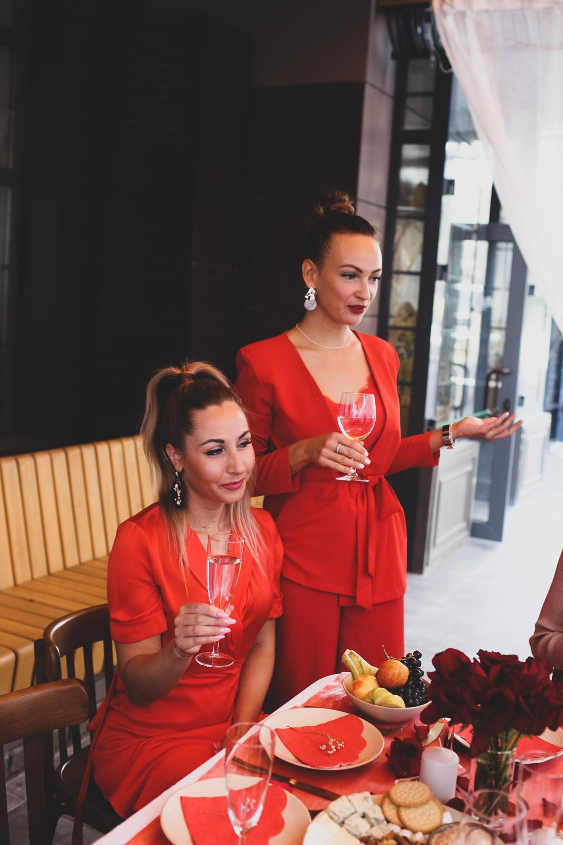 Девичник с астрологом / Что-то на девчачьем. Фотограф Омск Ольга Гинжул