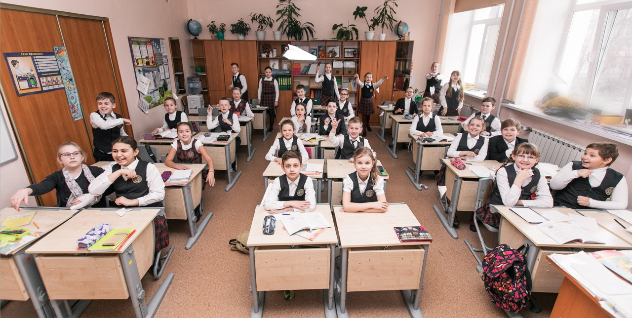 Макеты/развороты фотокниг ШКОЛЫ. Семейный фотограф Тюмень, фотограф на роды Салмина Мария