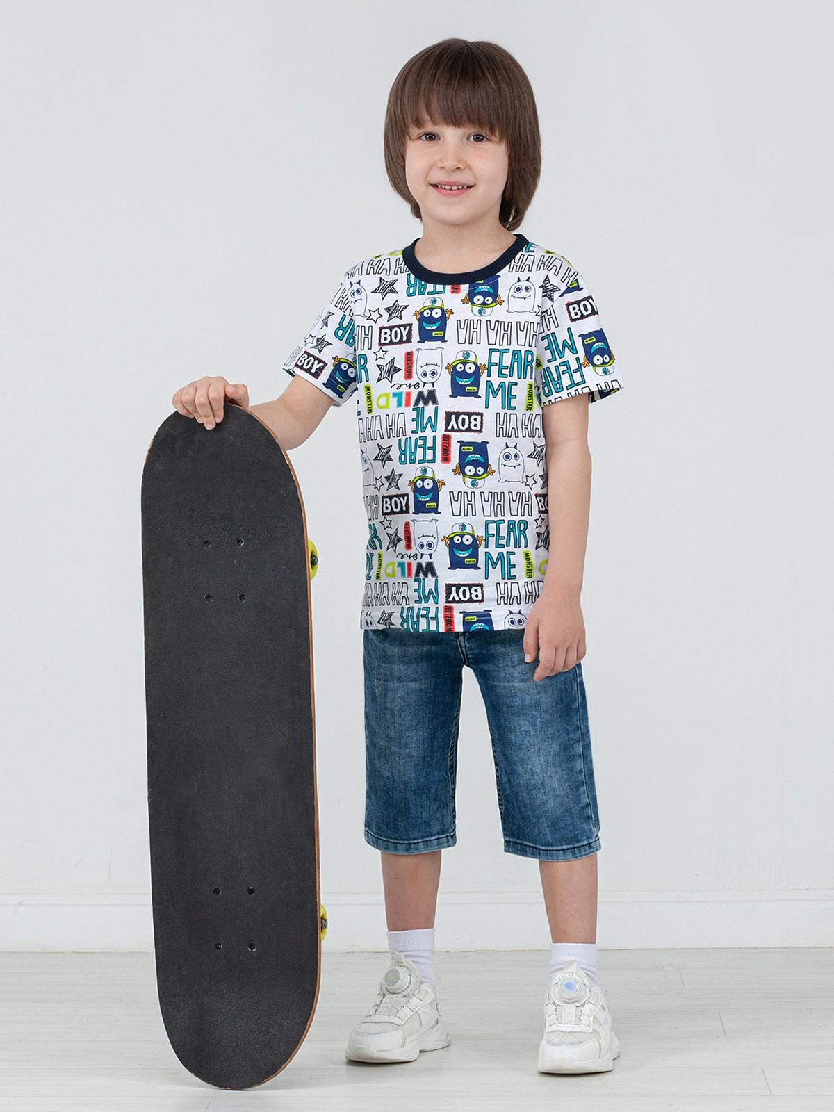 Детская футболки. Сборные фотосъёмки в Москве. фотосессии одежды.фотограф