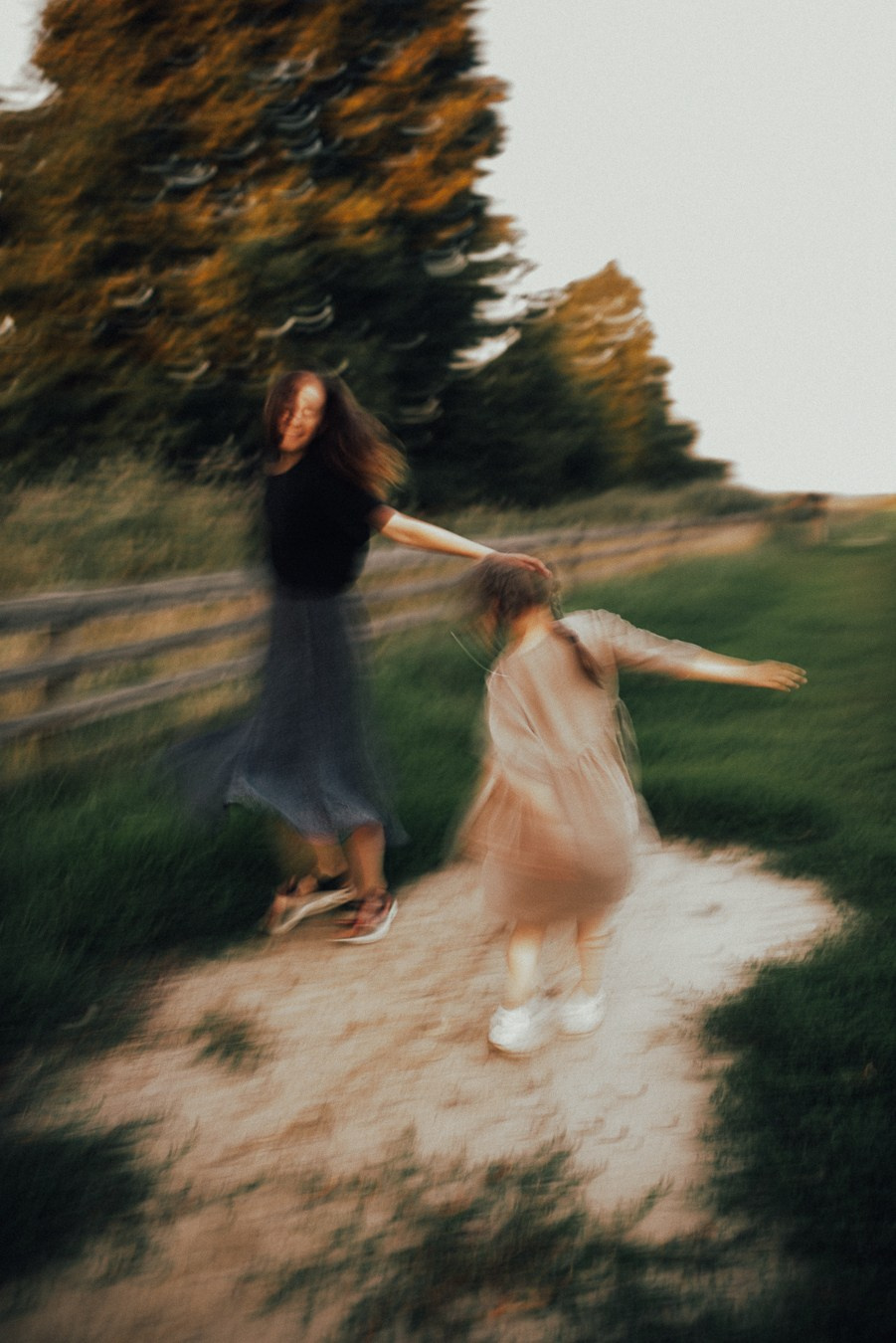 Саша, Ира, Женя | на природе