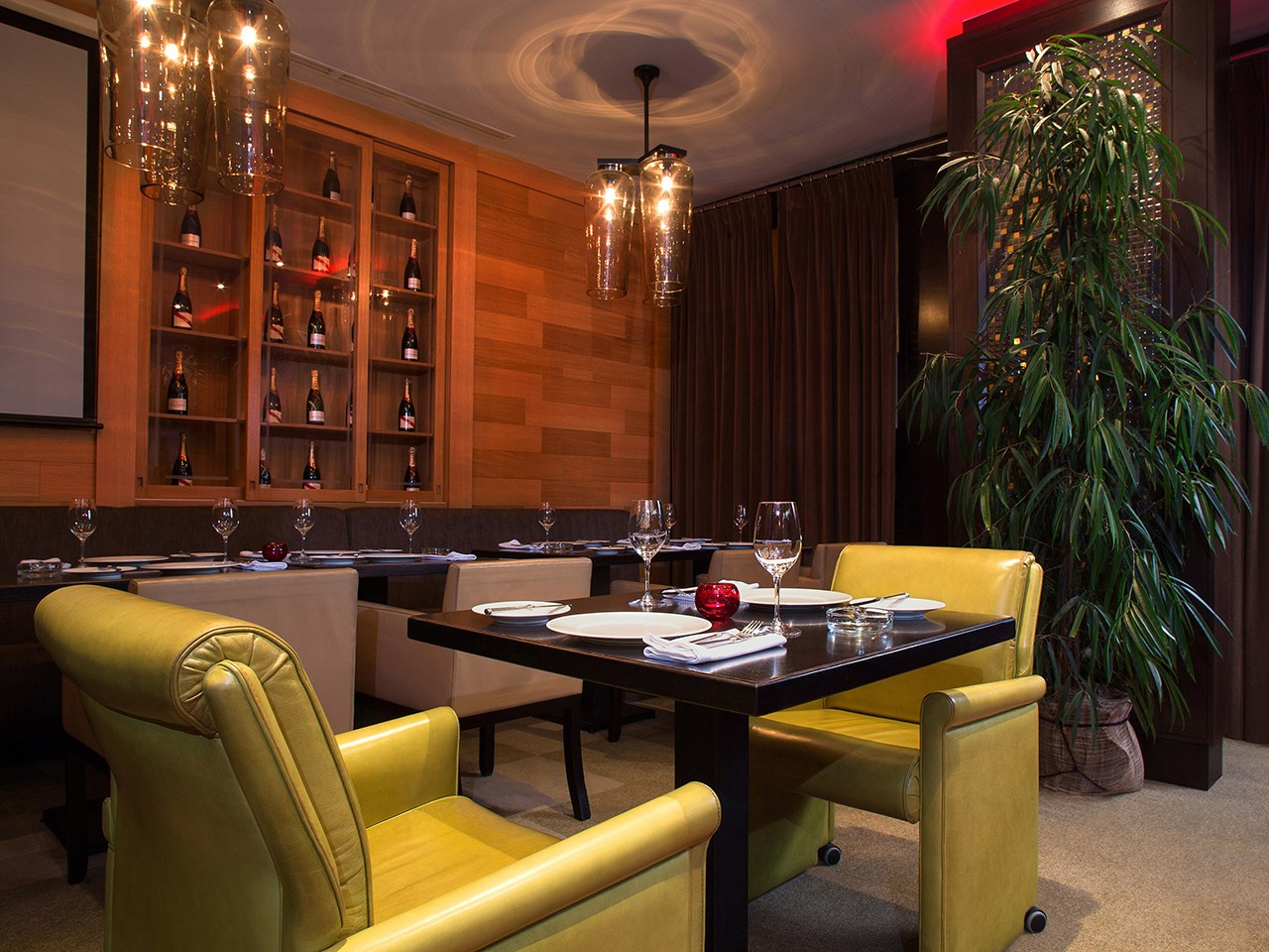 РЕСТОРАНЫ И КАФЕ. Андрей Пономарёв