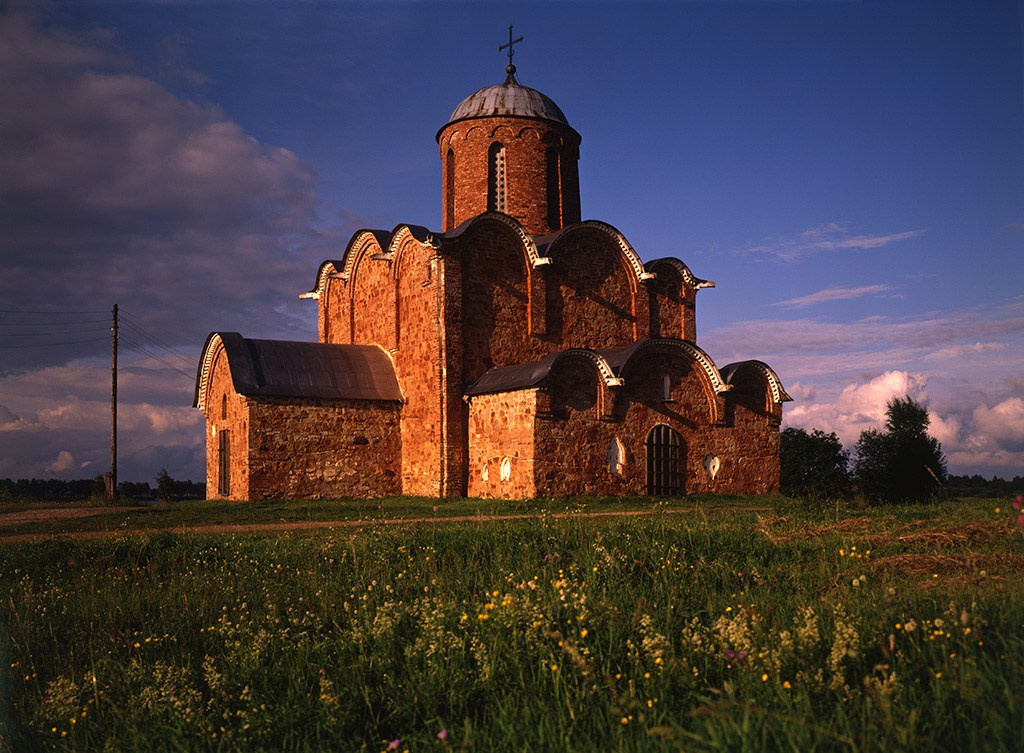 Церковь Спаса Преображения на Ковалёве. 1345г