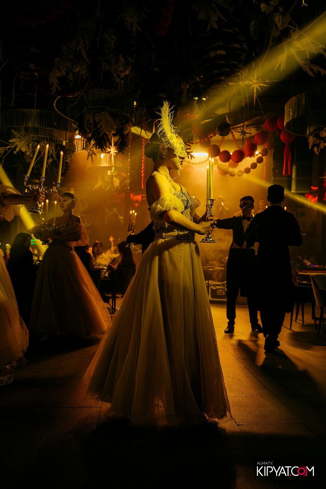 FRIENDS BAR & TERRACE. КИПЯТКОМ АЛМАТЫ! Фотосъемка мероприятий в Алматы