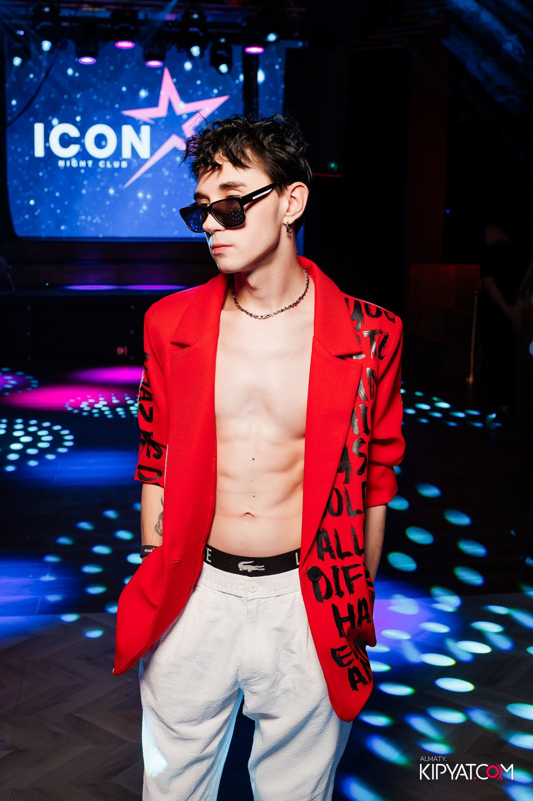 НОЧНОЙ КЛУБ ICON. КИПЯТКОМ АЛМАТЫ!