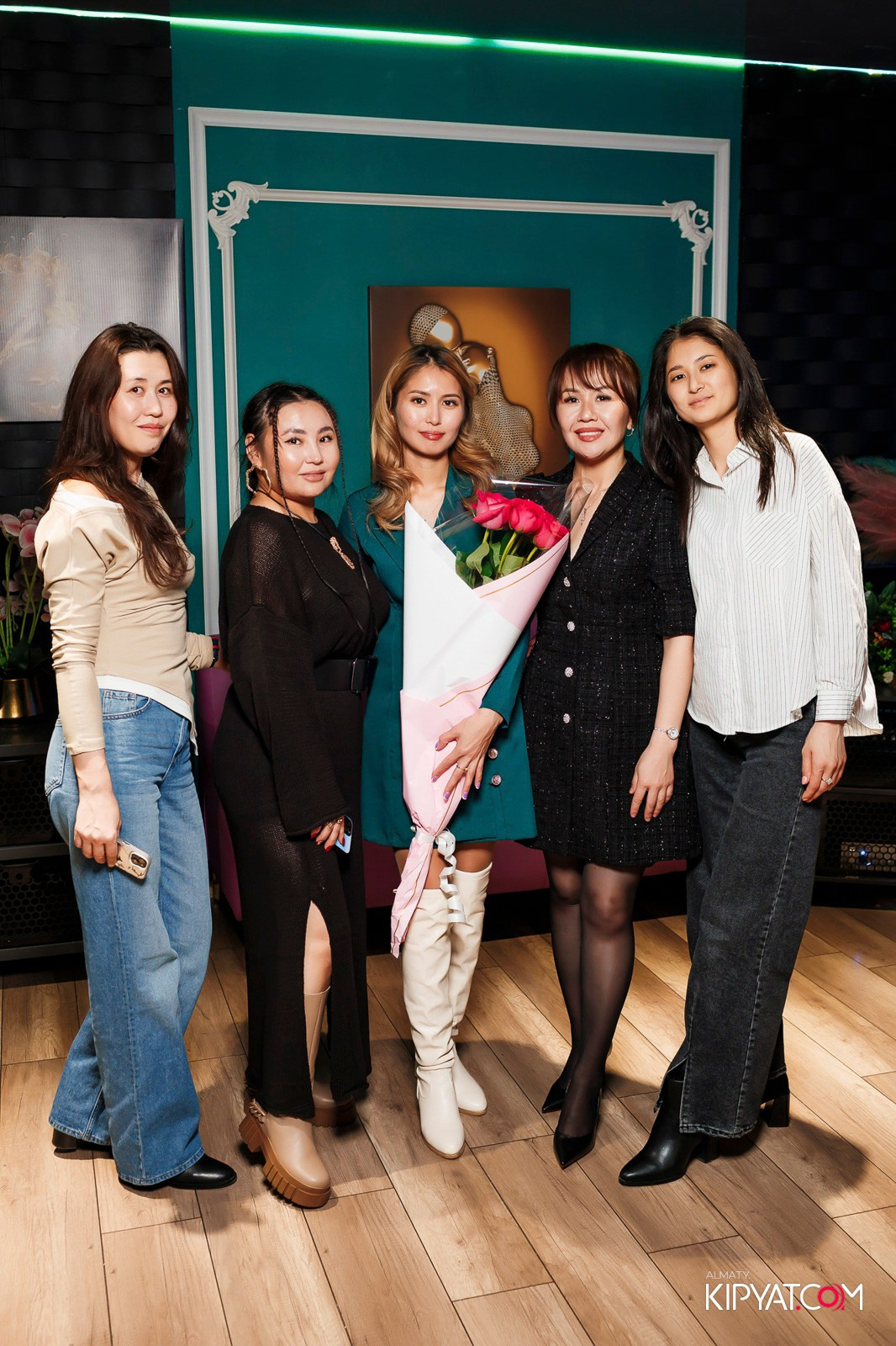 КАРАОКЕ DOREMI. КИПЯТКОМ АЛМАТЫ! Фотосъемка мероприятий в Алматы