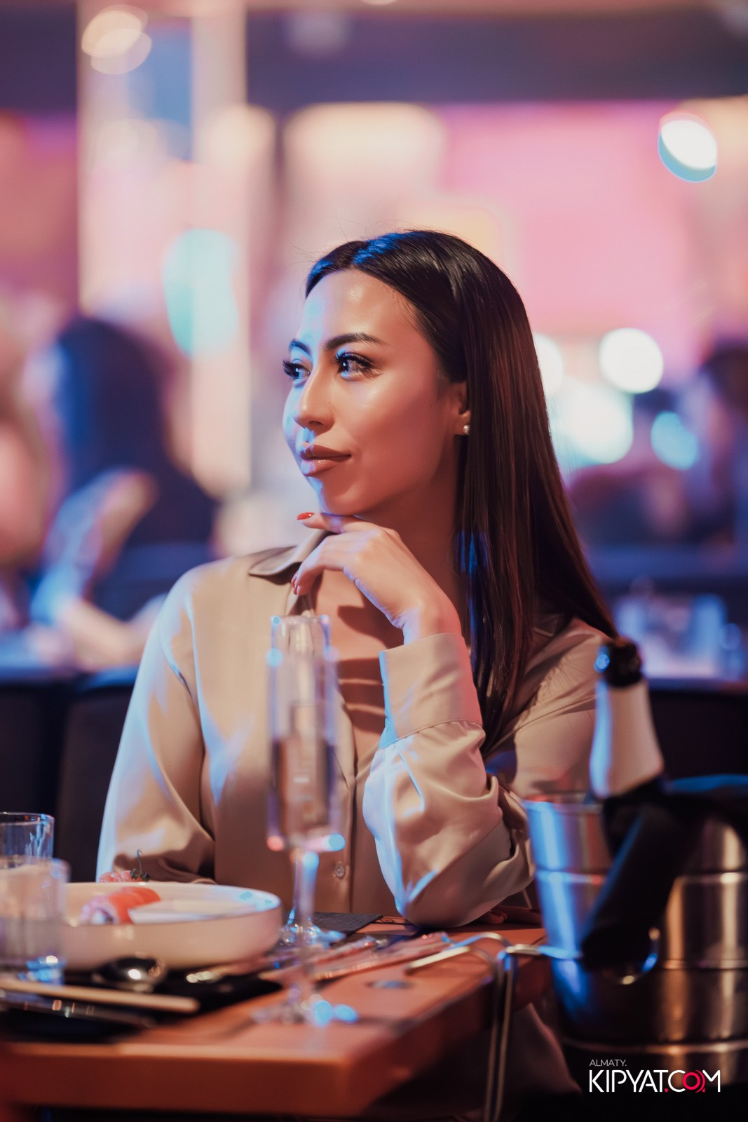 FITNESS ЁЛКА в ночном клубе SANTA BARBARA. КИПЯТКОМ АЛМАТЫ!