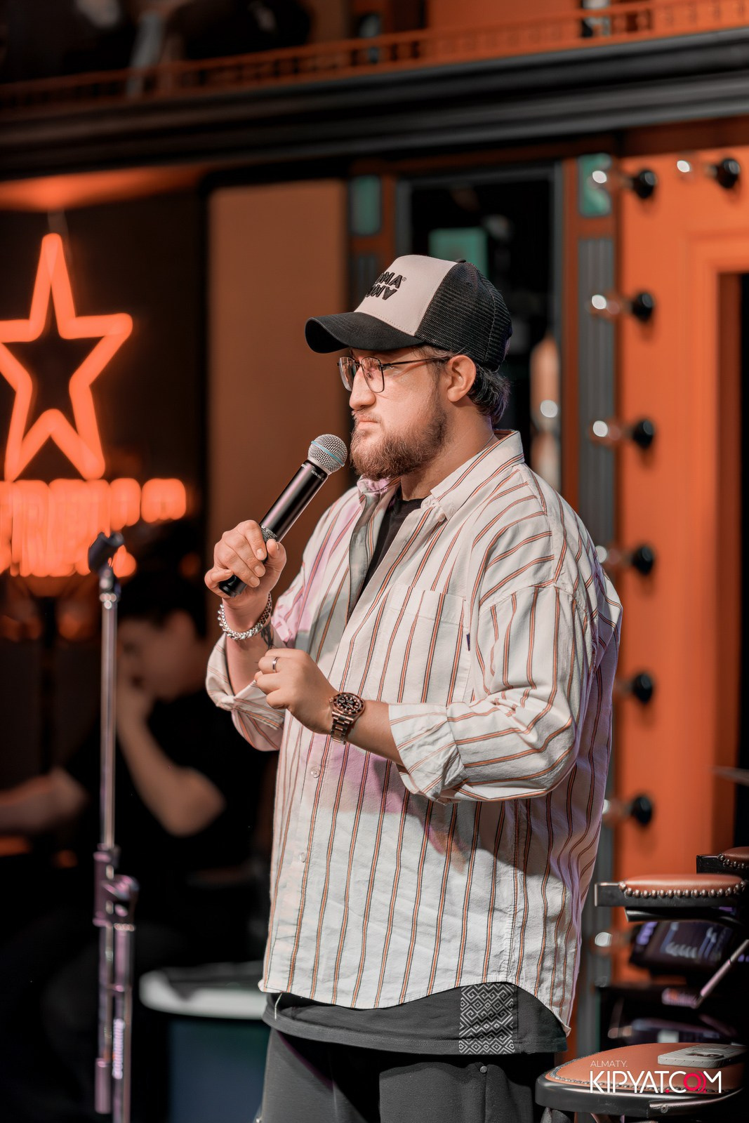 STAND UP КОНЦЕРТ АЛЕКСАНДА МЕРКУЛЬ. КИПЯТКОМ АЛМАТЫ!