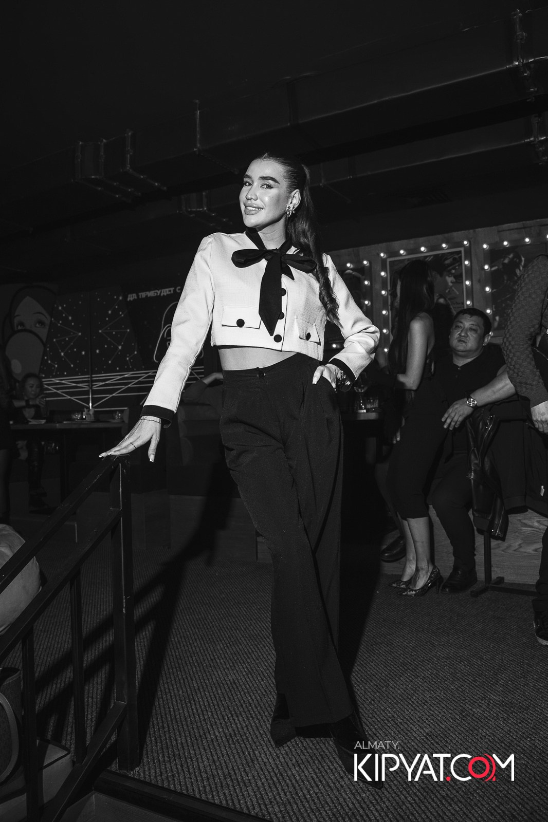 SANTA BARBARA — ВЫСТУПЛЕНИЕ LIZWI. КИПЯТКОМ АЛМАТЫ!