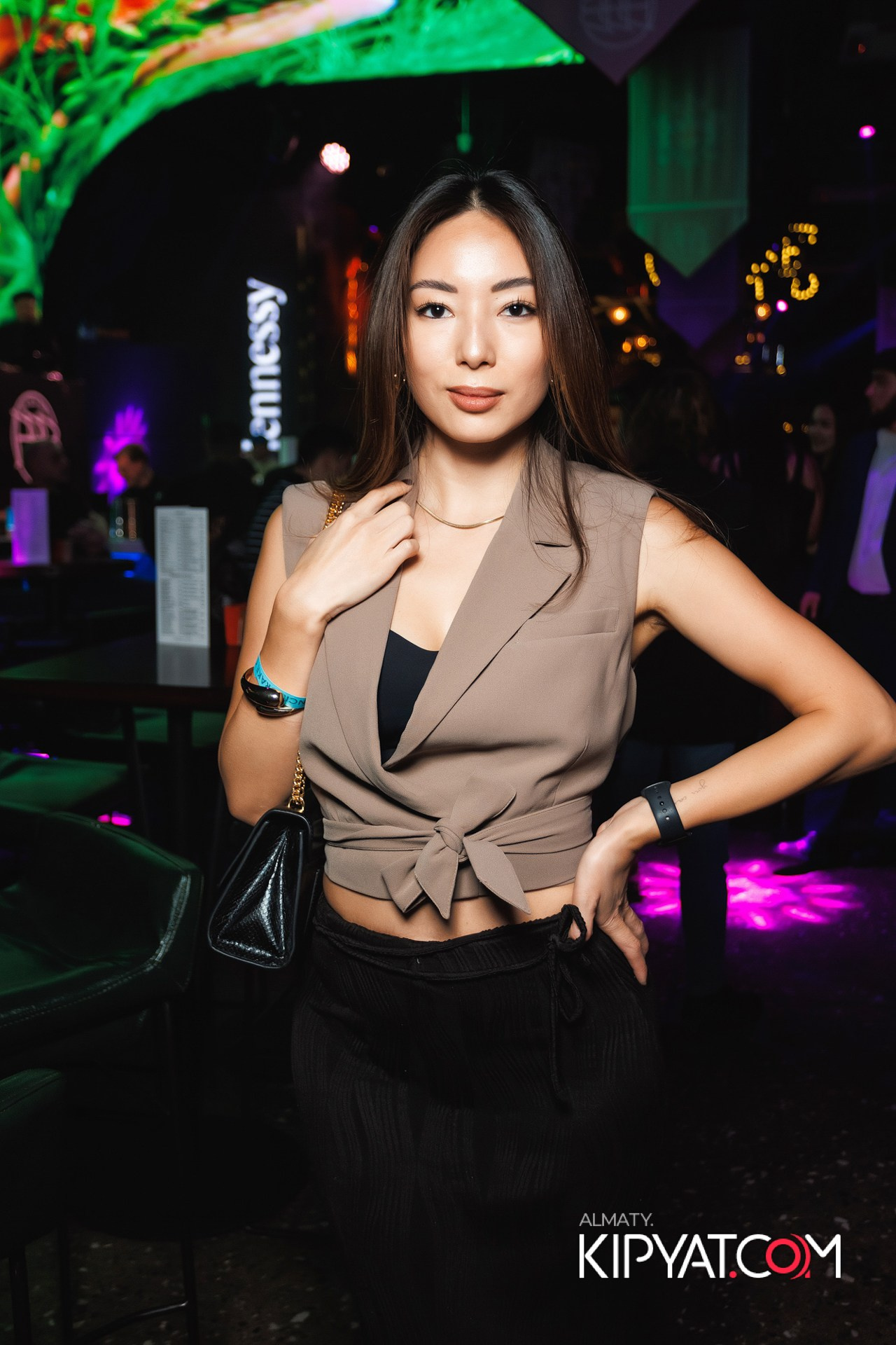 BlaBlaBar. КИПЯТКОМ АЛМАТЫ!