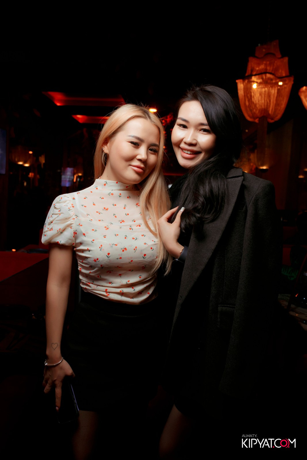 БАР ПАНАЕХАЛИ НА ДОСТЫК. КИПЯТКОМ АЛМАТЫ! Фотосъемка мероприятий в Алматы