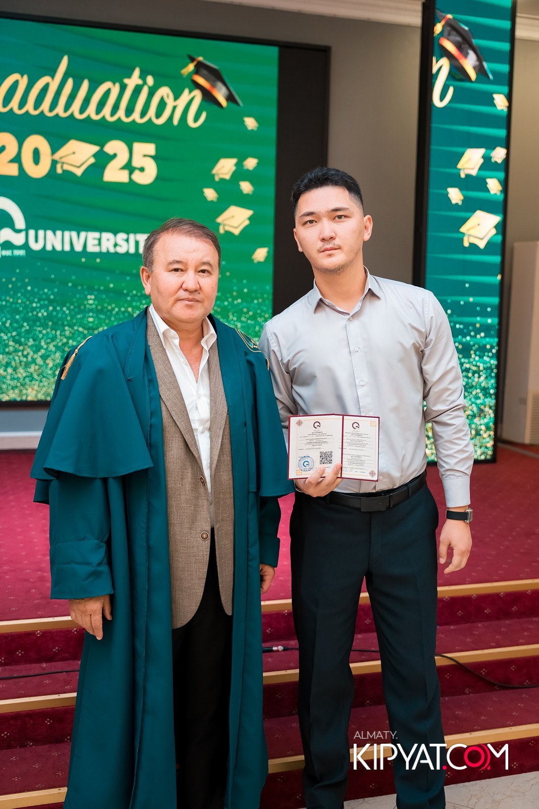 GRADUATION 2025 Q UNIVERSITY. КИПЯТКОМ АЛМАТЫ!