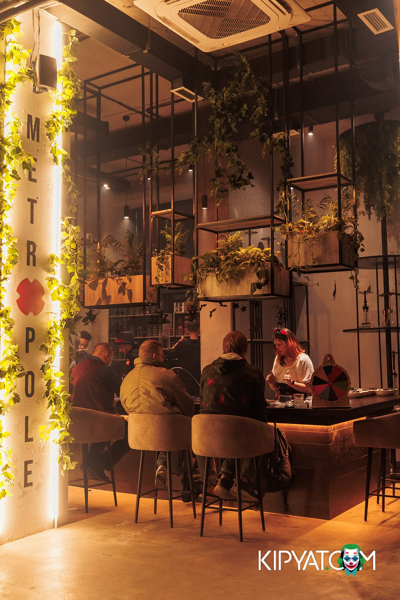 HALLOWEEN IN HOOKAHPLACE METROPOLE. КИПЯТКОМ АЛМАТЫ!