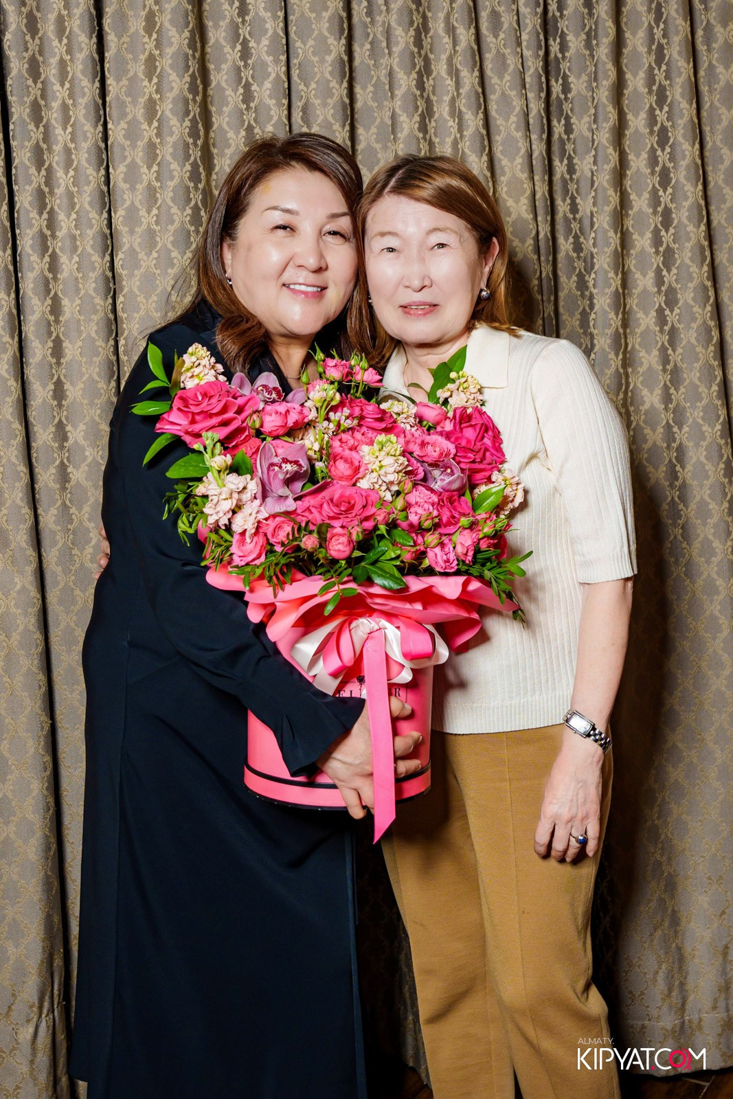 РЕСТОРАН NARSHARAB. КИПЯТКОМ АЛМАТЫ!