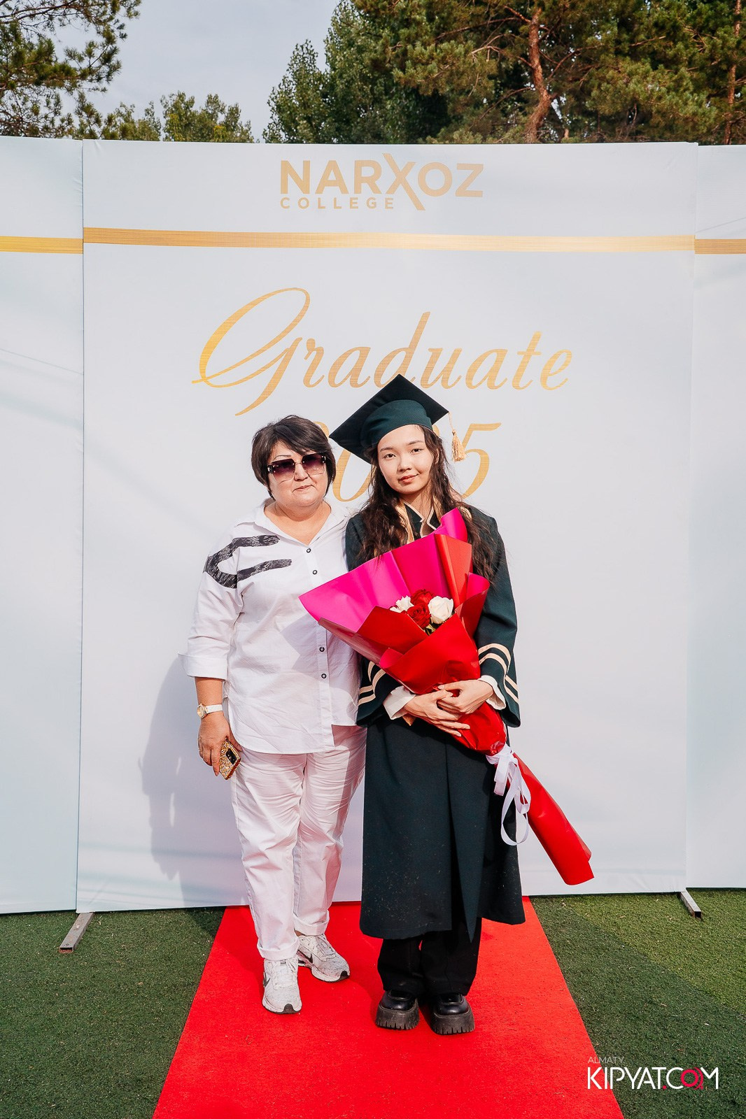 ВРУЧЕНИЕ ДИПЛОМОВ — НАРХОЗ КОЛЛЕДЖ. Part 1. КИПЯТКОМ АЛМАТЫ!