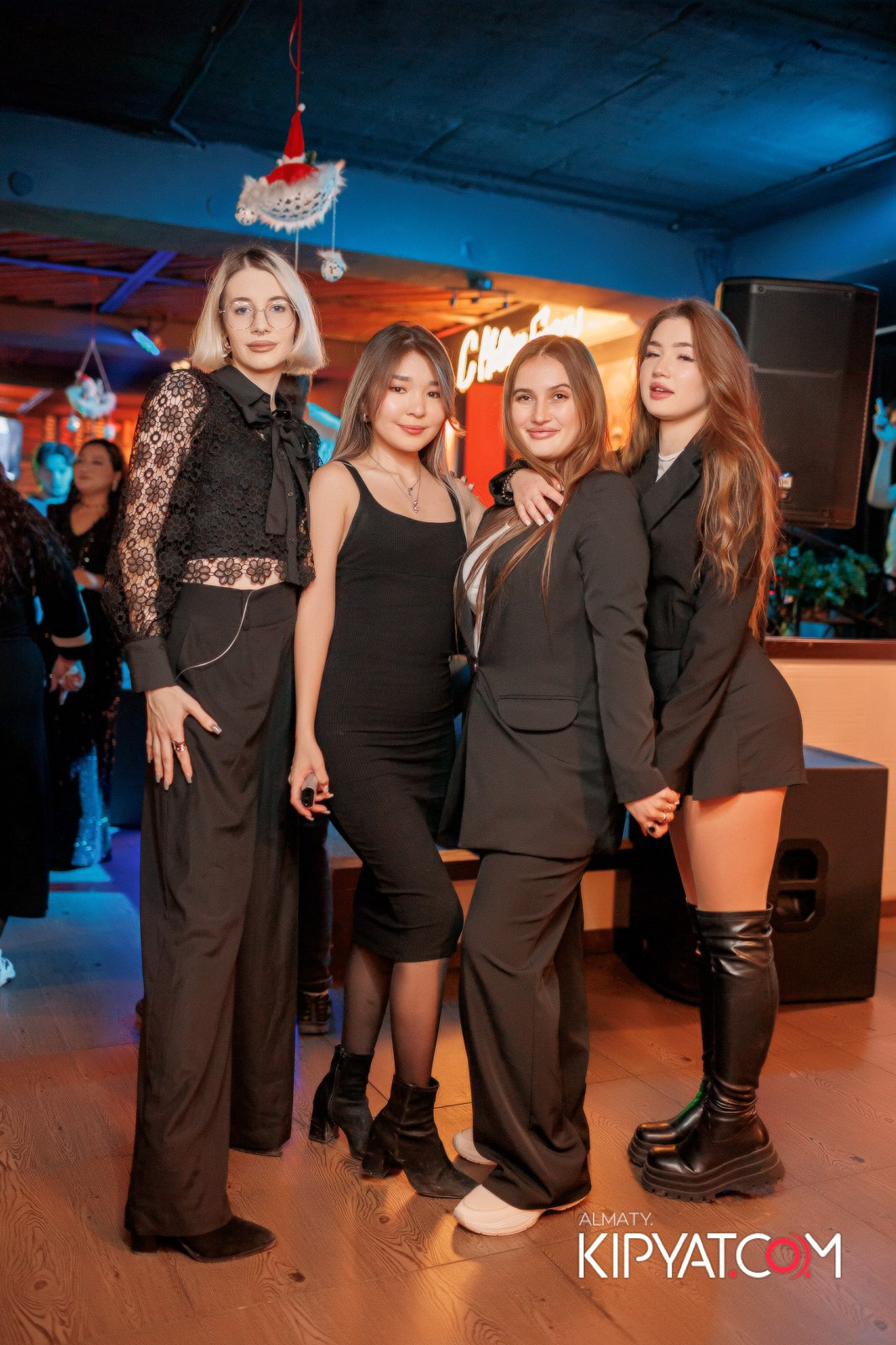 ШАШЛЫКОФФ. КИПЯТКОМ АЛМАТЫ!