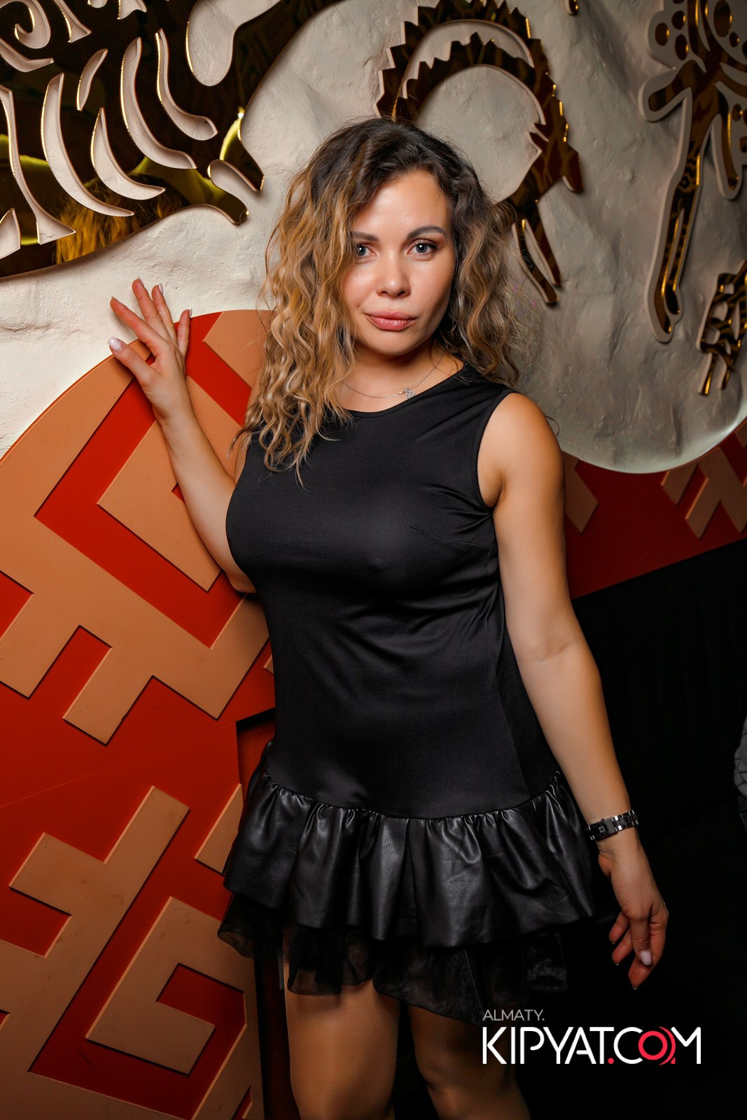 УХО И МЕДВЕДЬ НА ГАГАРИНА. КИПЯТКОМ АЛМАТЫ!