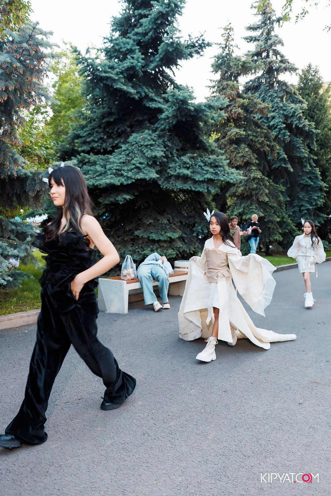 JUNIOR MODELS SHOW. ПЕРФОМАНС НОЧЬ В МУЗЕЕ. КИПЯТКОМ АЛМАТЫ! Фотосъемка мероприятий в Алматы