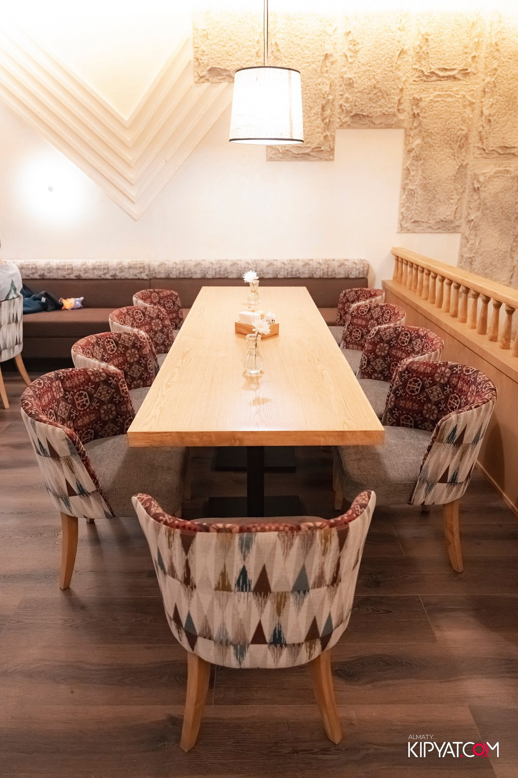 РЕСТОРАН ХАЧАПУРИ ХИНКАЛЬЕВИЧ. КИПЯТКОМ АЛМАТЫ!