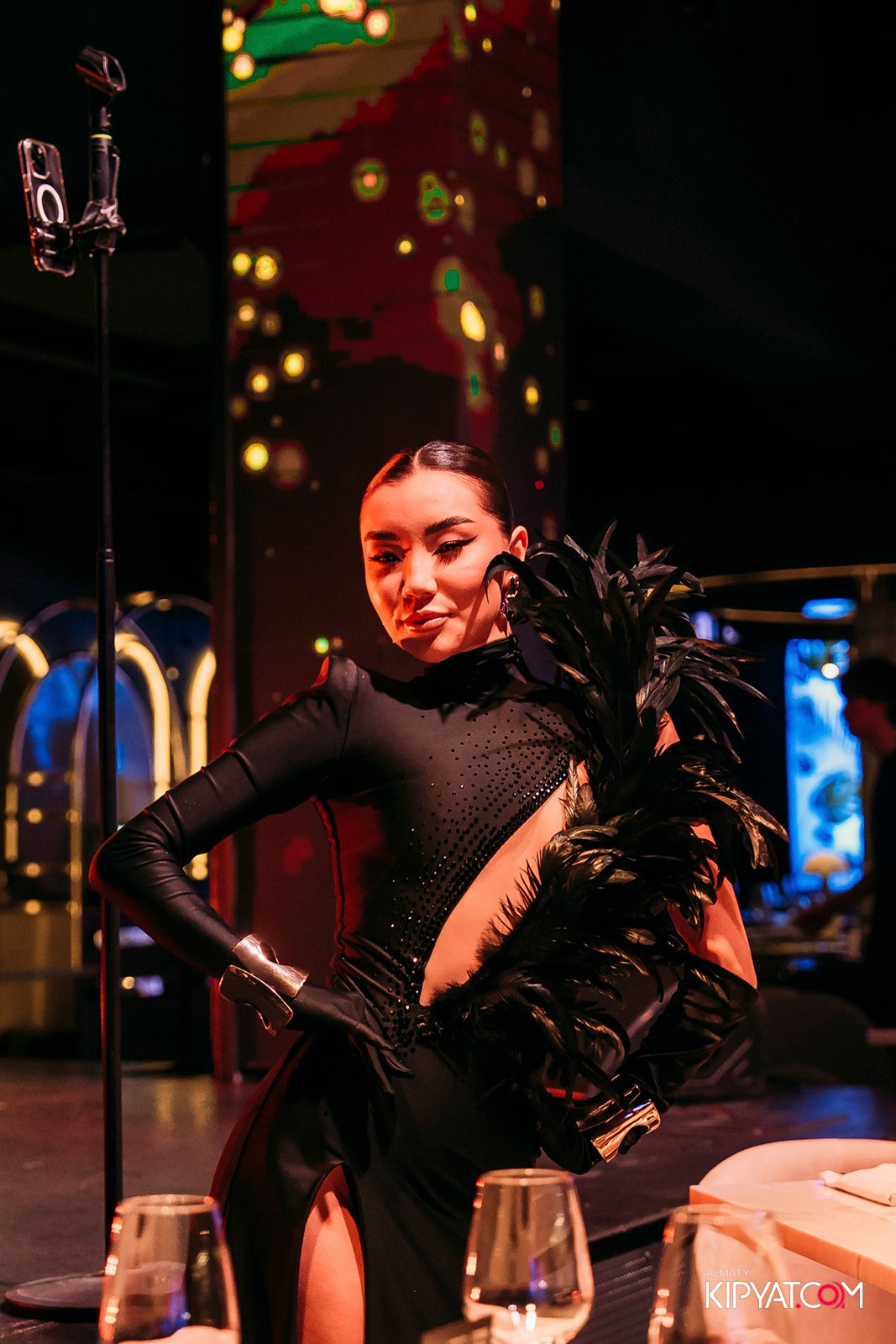 QUEEN. КИПЯТКОМ АЛМАТЫ!