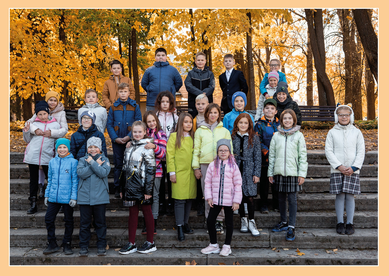 Альбомы для выпускников Гатчина. Выпускные альбомы. Школьный и детский фотограф в Гатчине