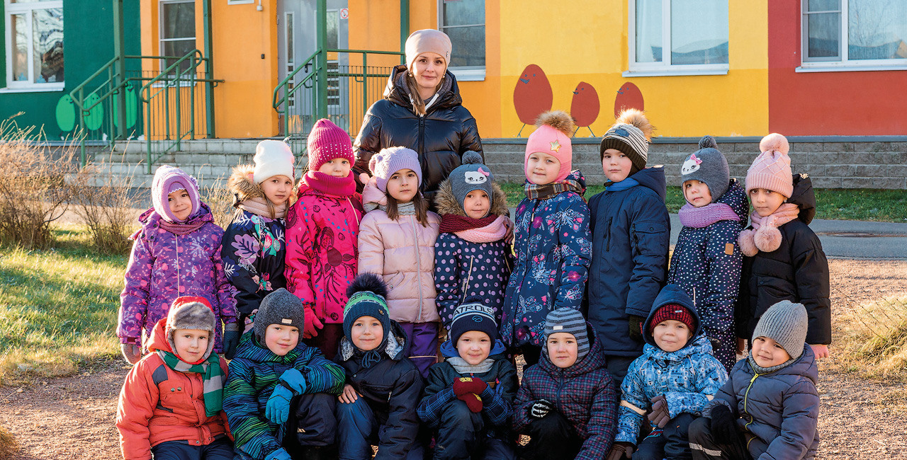 Универсальный светлый альбом для выпускника. Выпускные альбомы. Школьный и детский фотограф в Гатчине