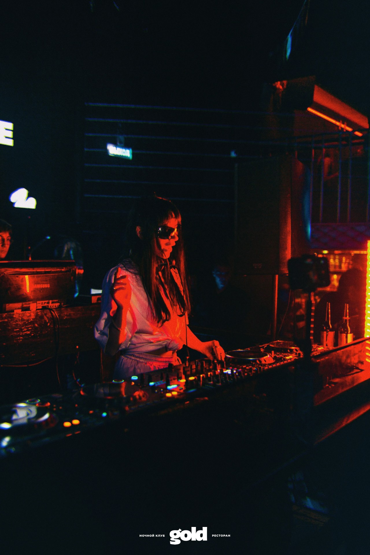 Ночная жизнь Смоленска. Фотограф | Михаил Буш Смоленск