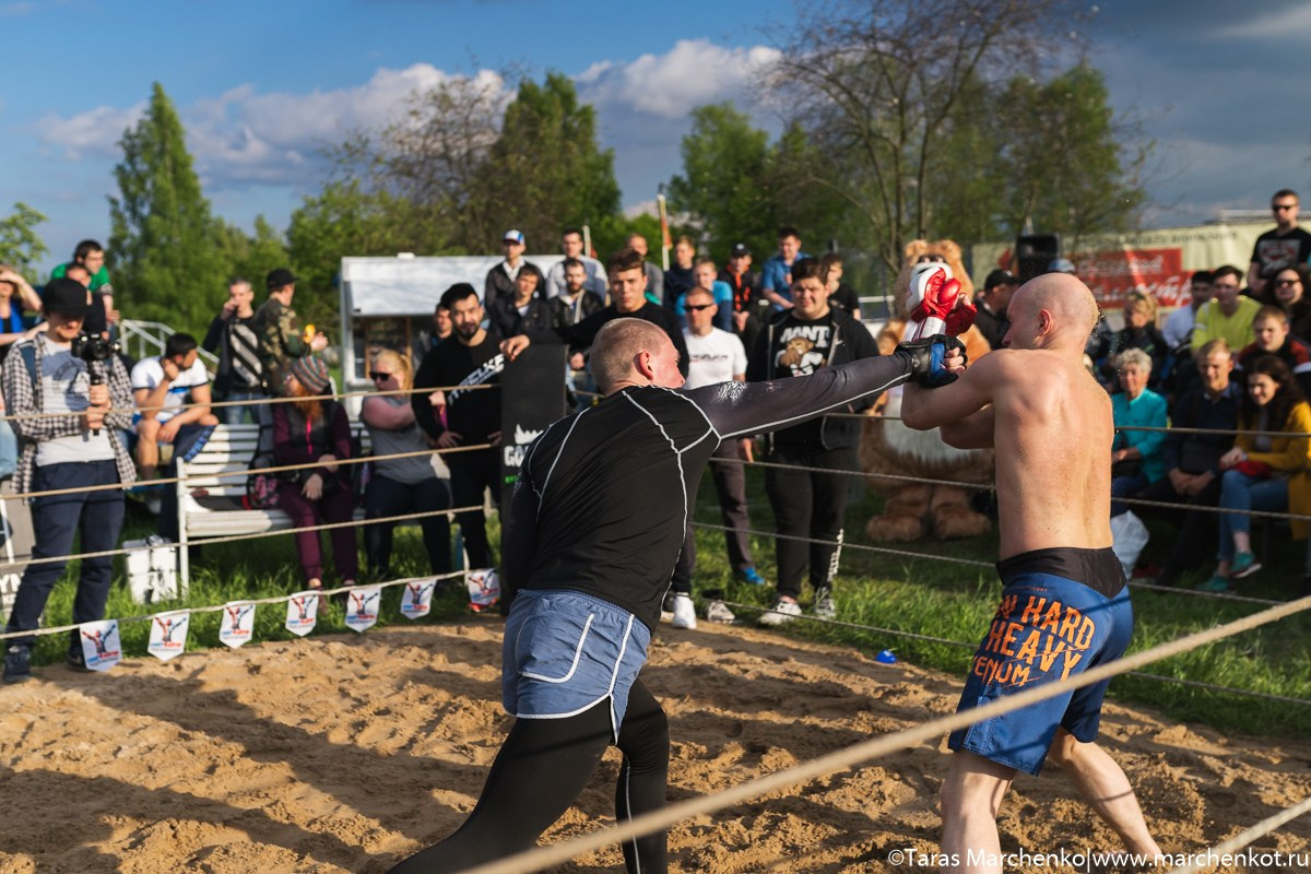 STRELKA. Репортажный и семейный фотограф в Санкт-Петербурге Тарас Марченко