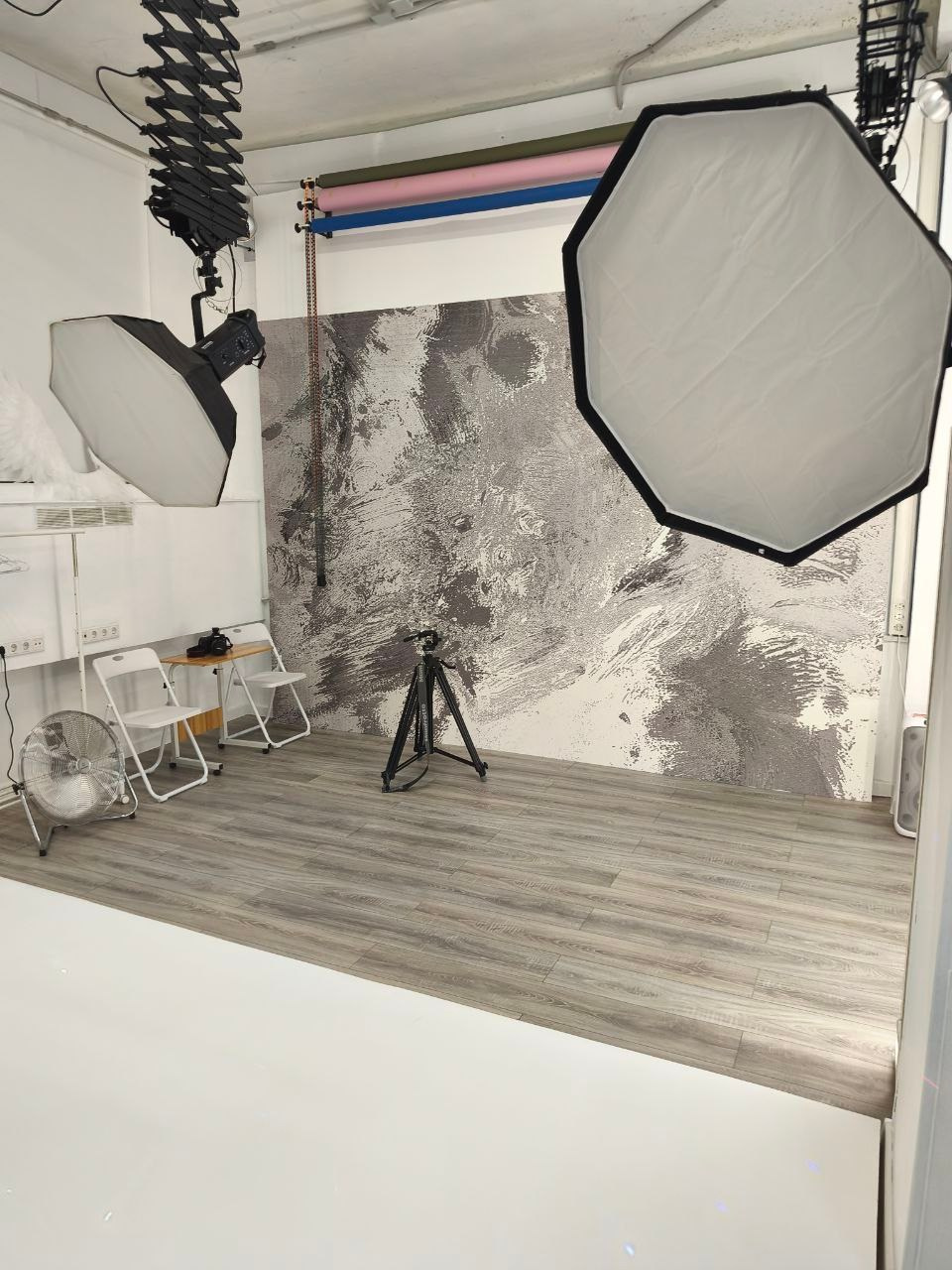 Пространства студии. ПРИЗМА — фотостудия с оборудованием для фотосъемок в Екатеринбурге