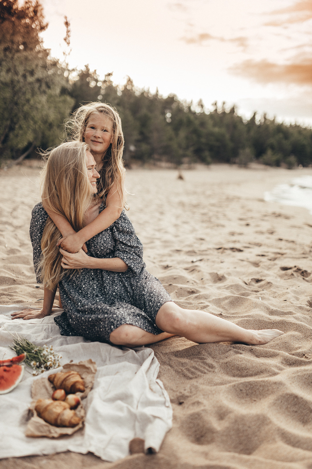 Пикник Аня с дочкой. Wedding and family photographer OLGA KILVEIN