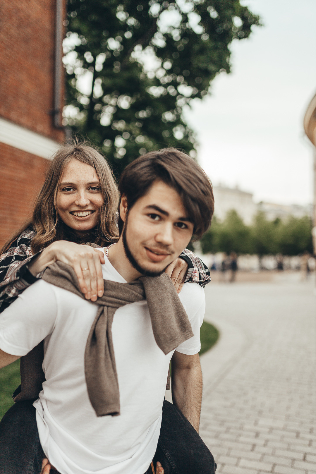 Диана и Андрей Алексеевский сад. Wedding and family photographer OLGA KILVEIN