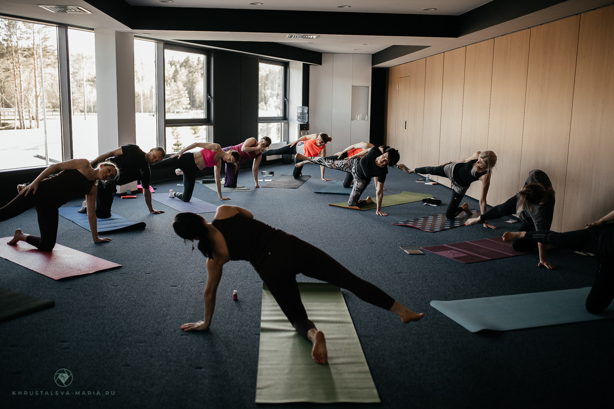 Йога уикенд. Практика йоги. ФОТО ВИДЕО ПРОДАКШН Санкт-Петербург Москва фотограф Мария Хрусталева