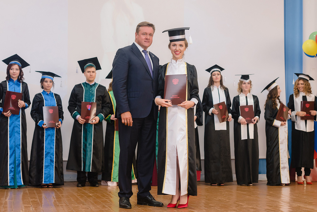 Выпускной РязГМУ Стоматологи. Фотограф Рязань. Дарья Дмитриева