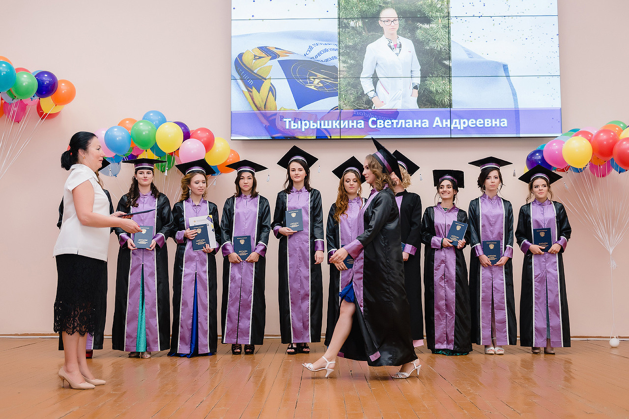 Выпускной РязГМУ. Фотограф Рязань. Дарья Дмитриева