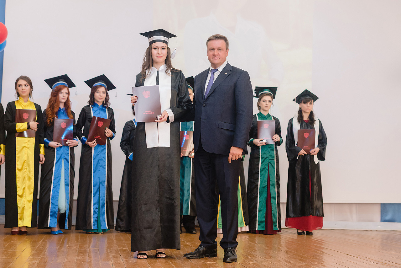 Выпускной РязГМУ Стоматологи. Фотограф Рязань. Дарья Дмитриева