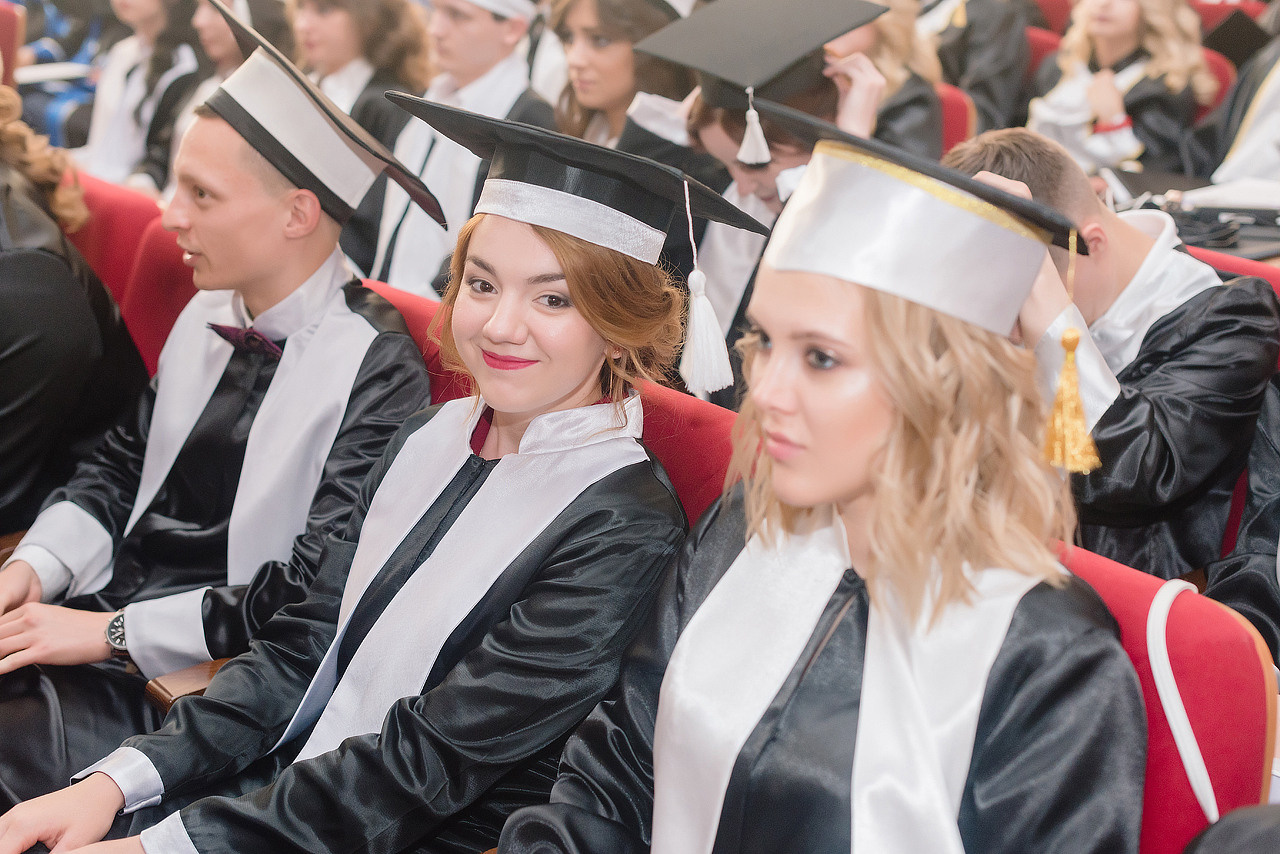 Выпускной РязГМУ Стоматологи. Фотограф Рязань. Дарья Дмитриева