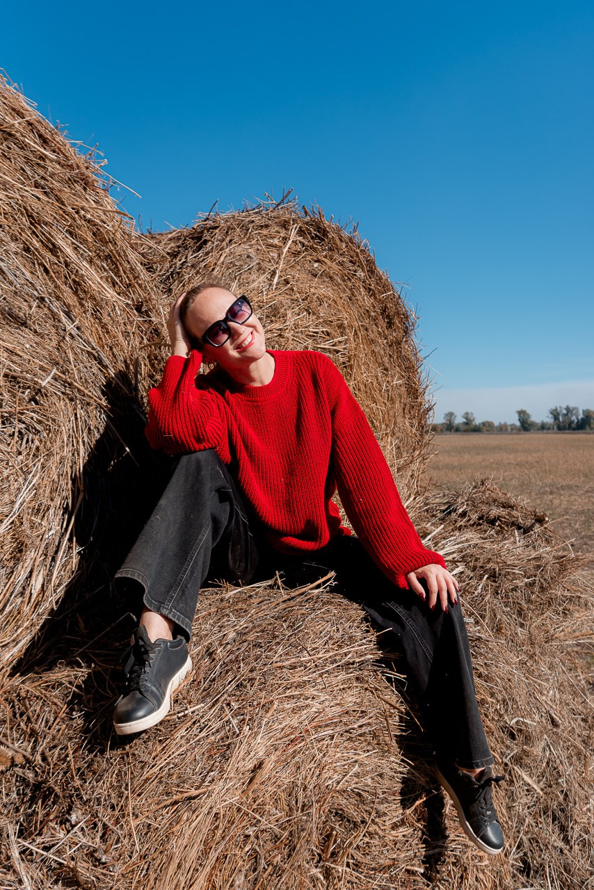 Семейная фотосессия в поле с Лошадками. Фотограф в Волгограде и Волжском Александр Горбань