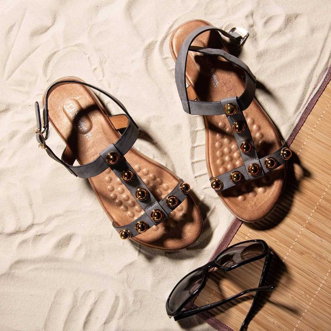 Обувь без модели. Фотограф Юлия Зимина