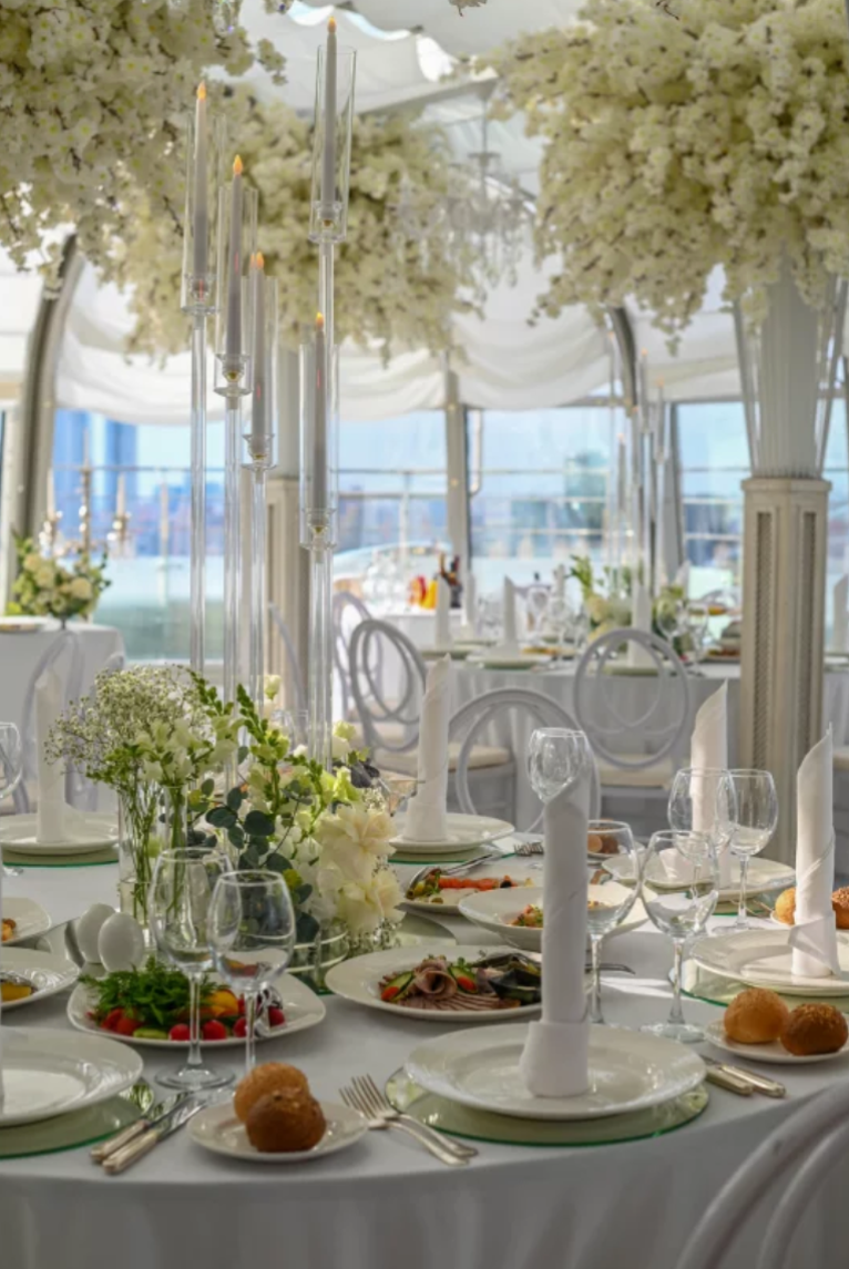 Площадка № 3-3. Свадебный организатор Москва