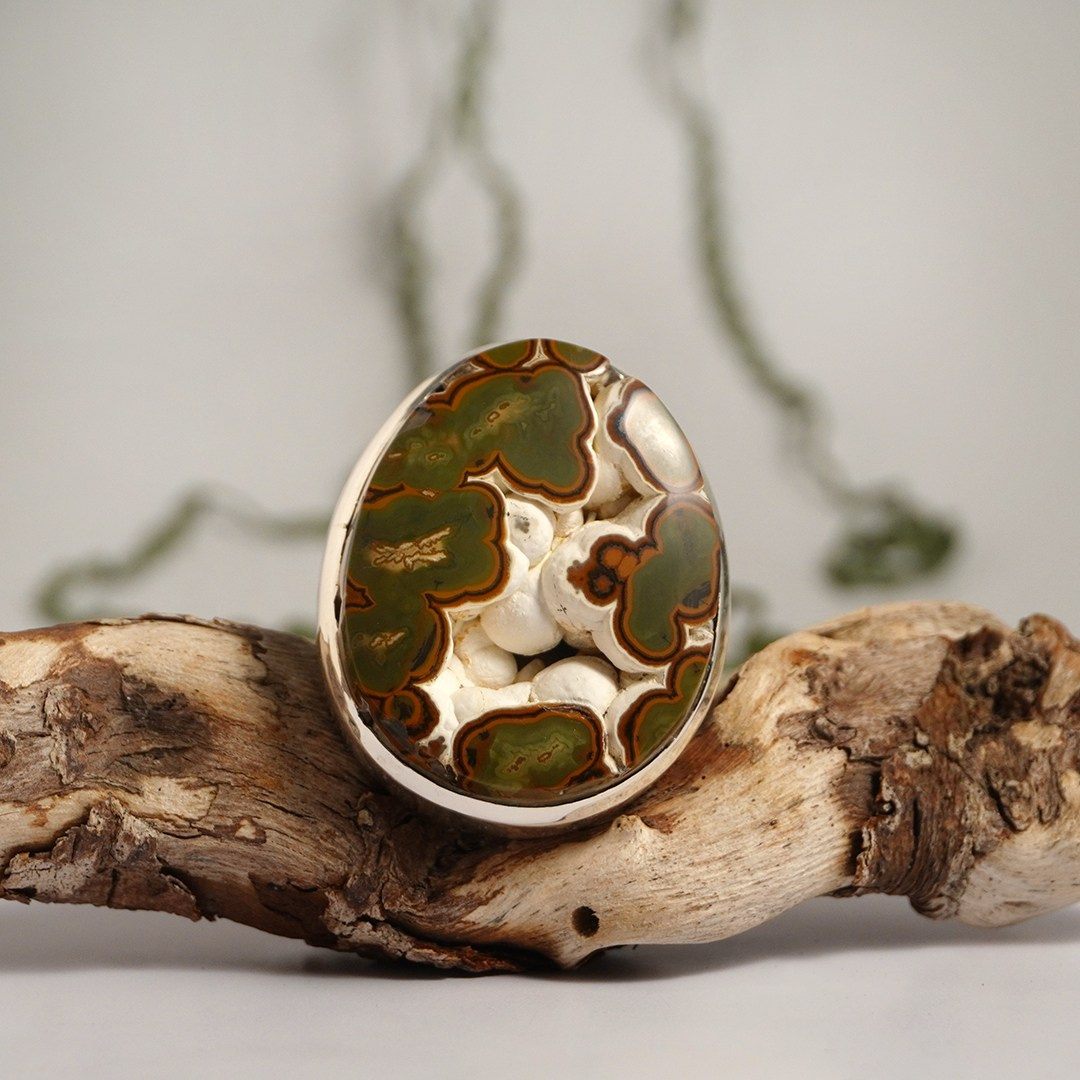 Ювелирные украшения. Настасья Проценко. Фотограф