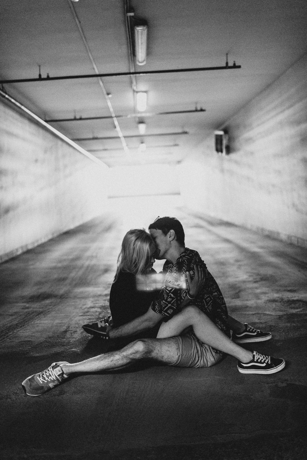 О прекрасные объятия на улицах Казани. Про любовь