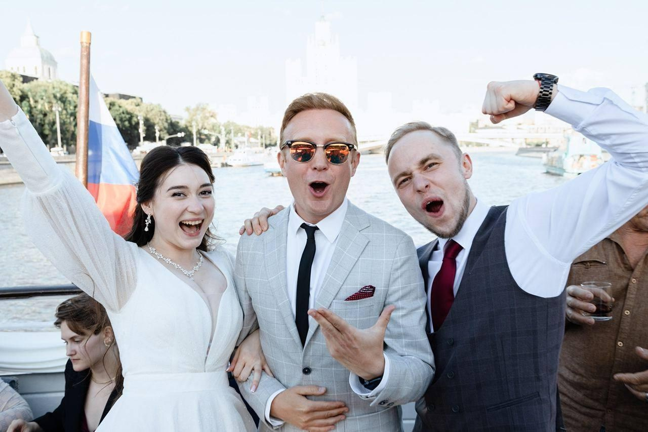 Ведущий Калашников. Подрядчики и друзья сети свадебных площадок House for wedding