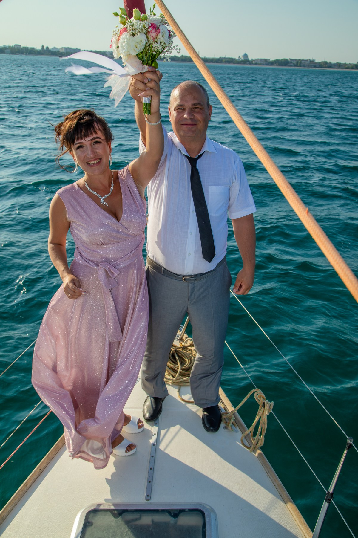 Свадьба на яхте. Фотограф и видеооператор (видеограф) в Евпатории и в Крыму